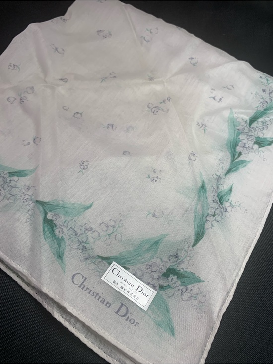 Dior Accessories - Dior Floral Mini Scarf in White and Green